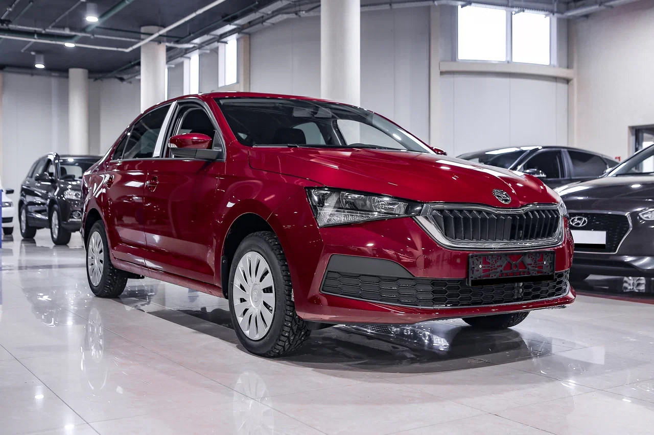 Купить Rapid с пробегом